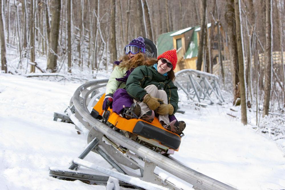 Hope Lake Lodge&Indoor Waterpark Cortland Buitenkant foto