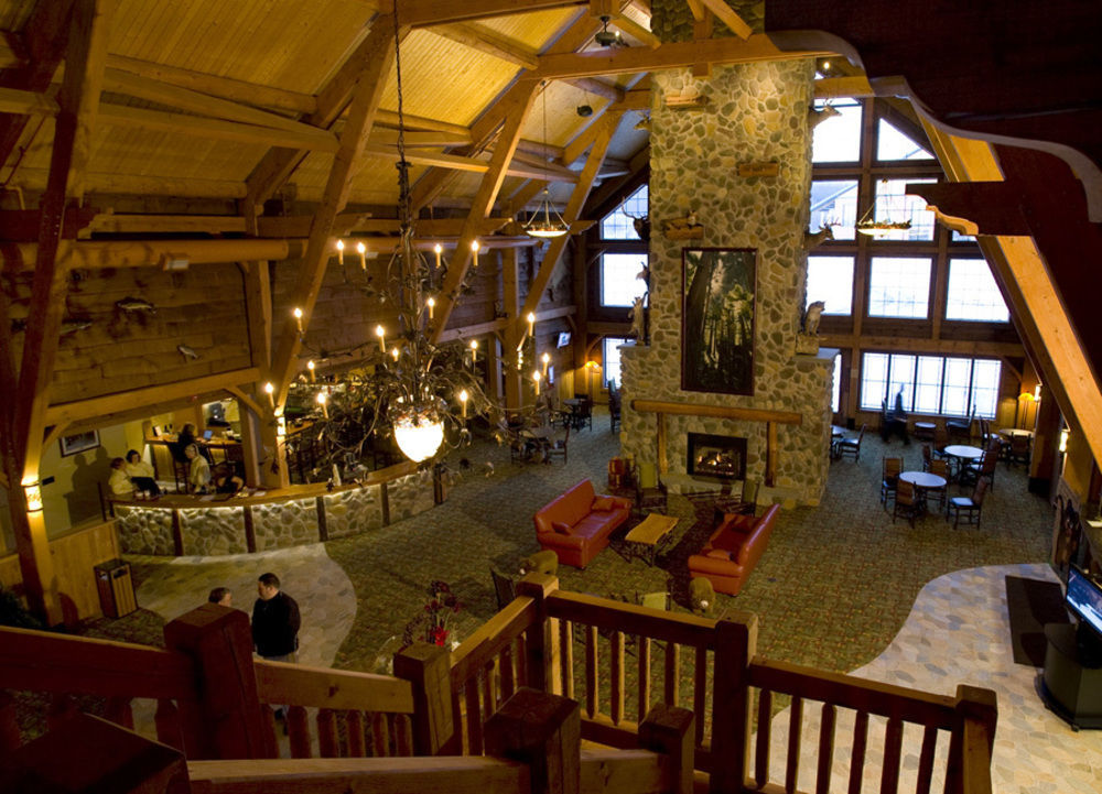 Hope Lake Lodge&Indoor Waterpark Cortland Buitenkant foto