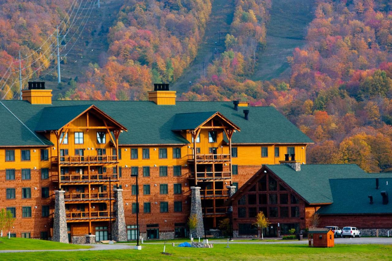 Hope Lake Lodge&Indoor Waterpark Cortland Buitenkant foto