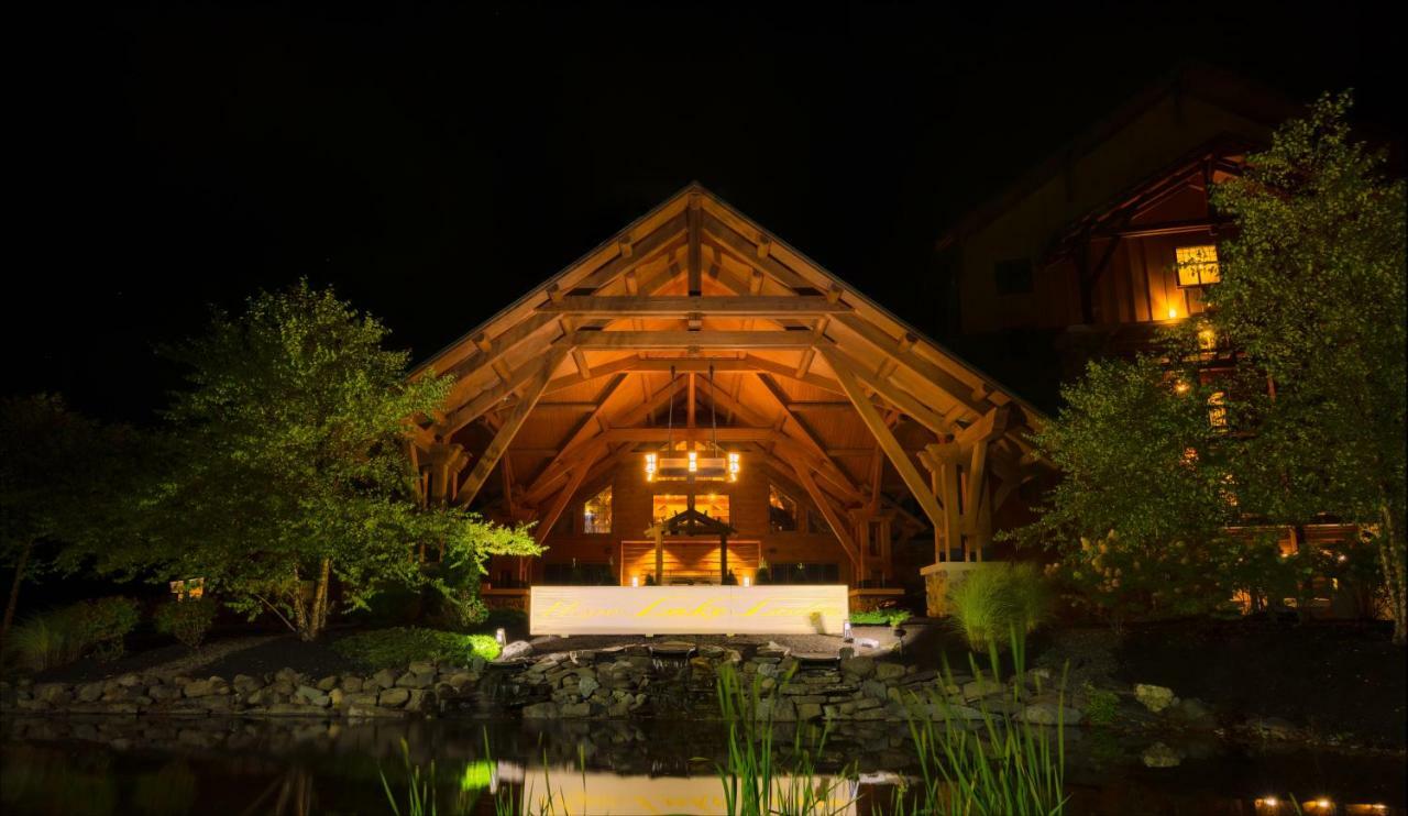 Hope Lake Lodge&Indoor Waterpark Cortland Buitenkant foto